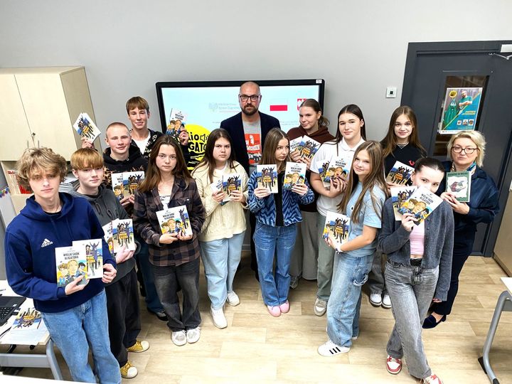 Ważna informacja dla polskich szkół na Litwie: Fundacja „Pomoc Polakom na Wschodzie” zaprasza do składania wniosków na 2025 rok